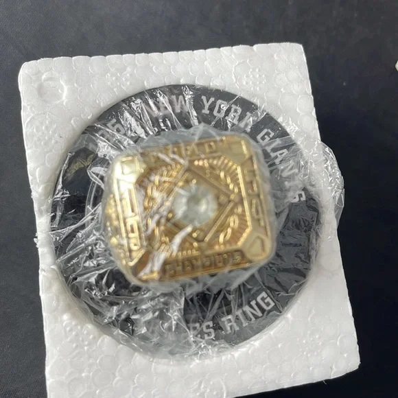 San Francisco Giants 1954 World Series replica ring lot of 2 - Picture 7 of 9